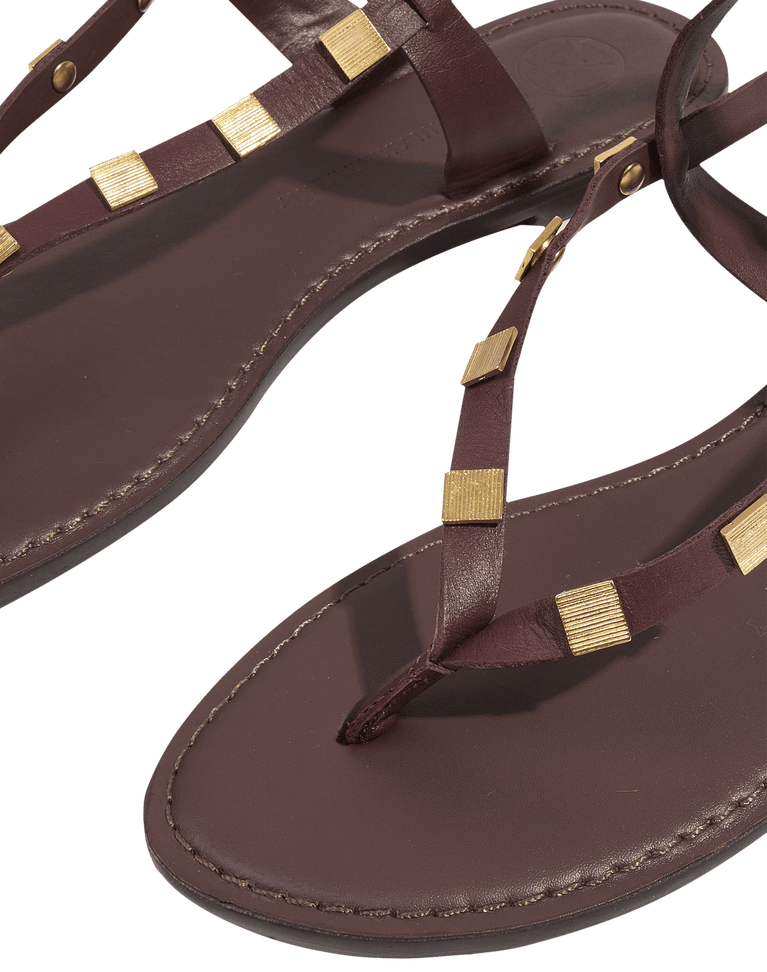 Zuca Detail Sandal - Wine 10